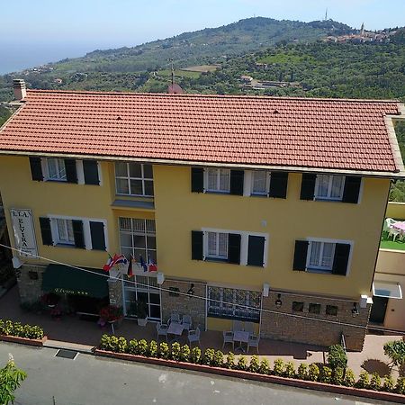 دْيانو مارينا Residence Elvira المظهر الخارجي الصورة