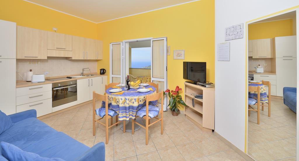 دْيانو مارينا Residence Elvira المظهر الخارجي الصورة