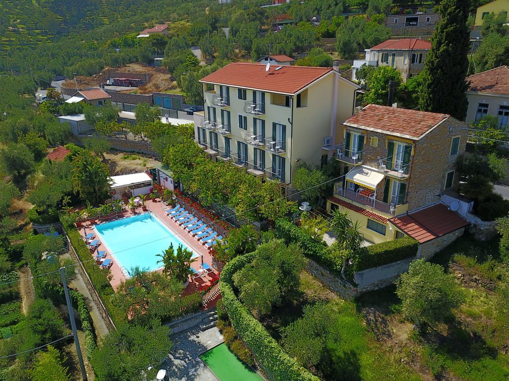 دْيانو مارينا Residence Elvira المظهر الخارجي الصورة